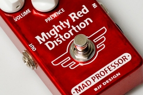Mighty Red Distortion